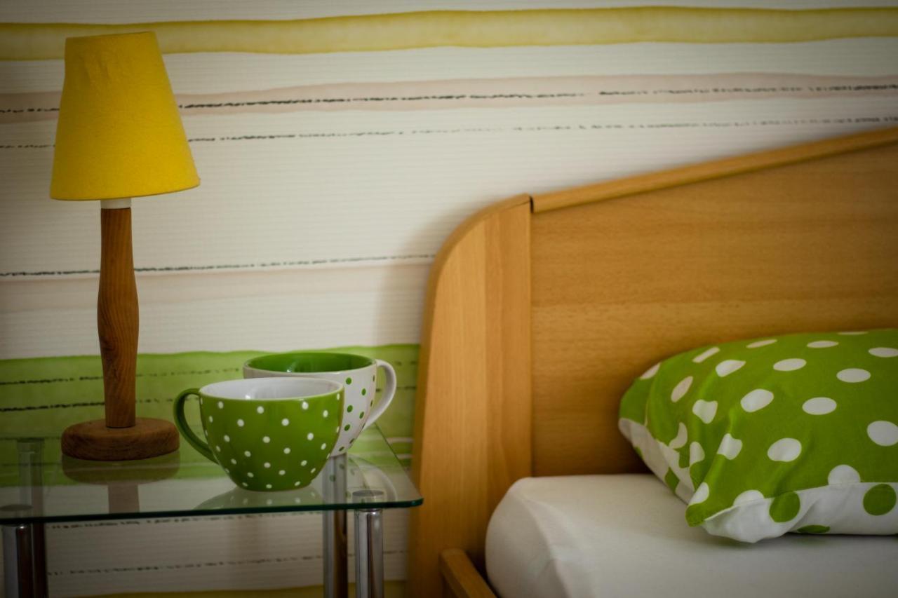 Nefelejcs Apartmanhaz Gyenesdiás Exteriér fotografie