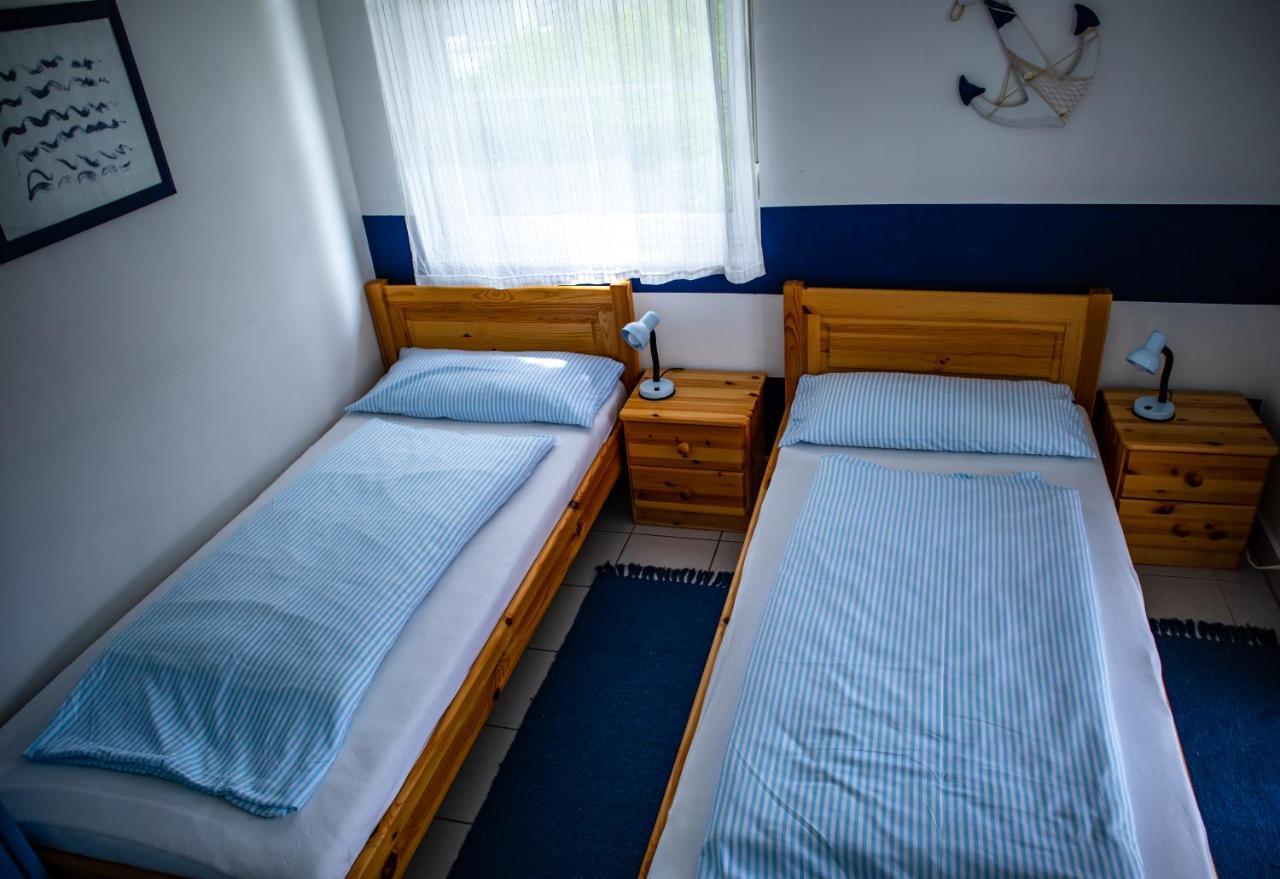 Nefelejcs Apartmanhaz Gyenesdiás Exteriér fotografie