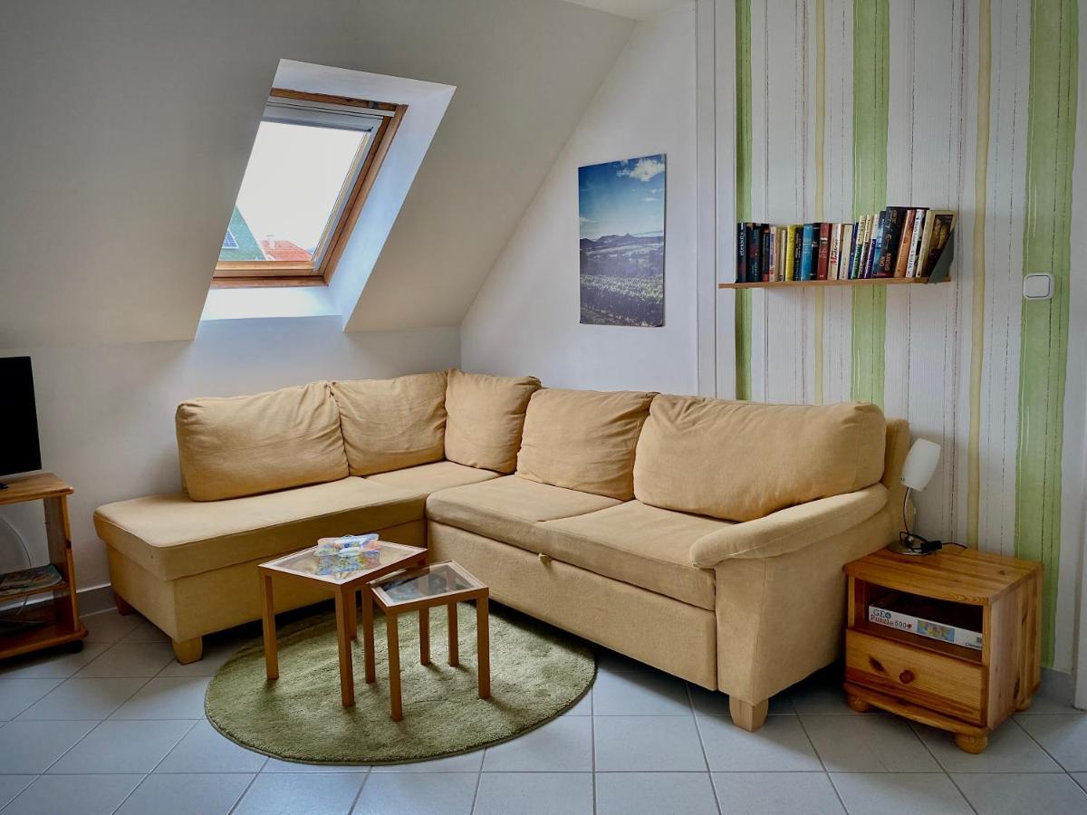 Nefelejcs Apartmanhaz Gyenesdiás Exteriér fotografie